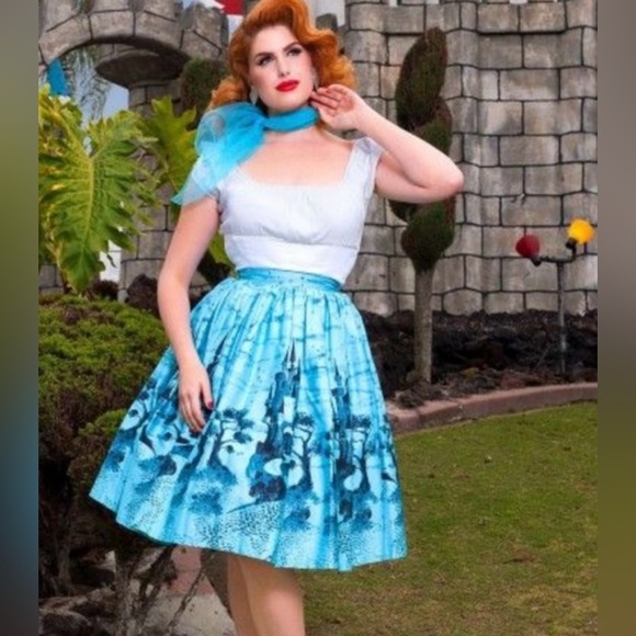 Disney Pinup Couture PUG Castle Swing Skirt In Blue Size S NWOT - Picture 1 of 7